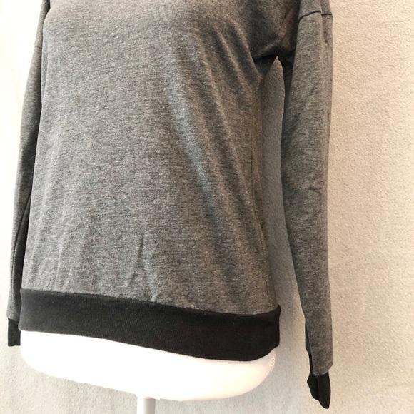 Kiss from Paris Dark Gray Crewneck Sweatshirt Women’s Medium - Picture 3 of 9